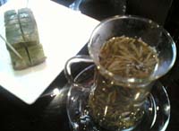 The_blanc_et_cake_au_the_vert_1